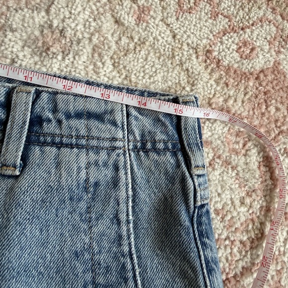 EMBROIDERED PILCRO WOMENS DENIM - Picture 5 of 6